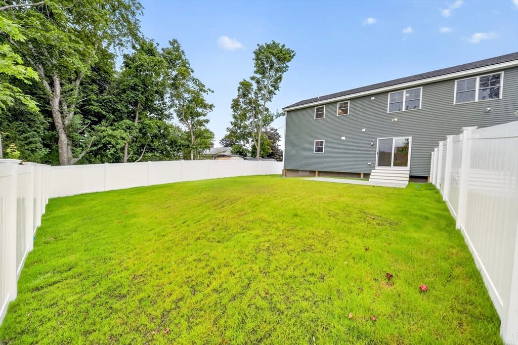 16 Neillian Way # 16, Bedford MA 01730 photo 25