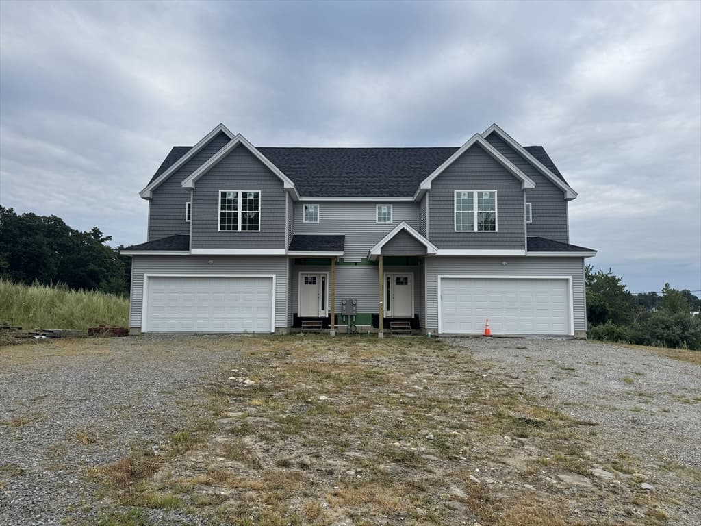11 Pond St # 11, Lunenburg MA 01462