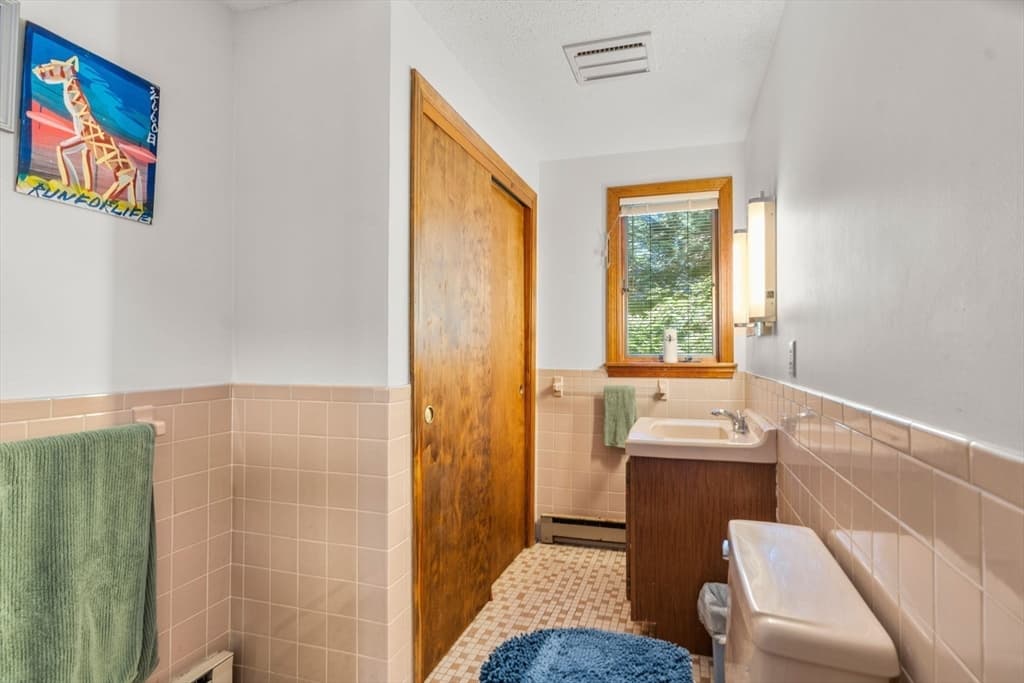679 Poponessett Road, Barnstable MA 02635 photo 25