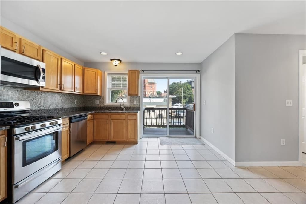 122 Locust St. # 4, Haverhill MA 01830 photo 7