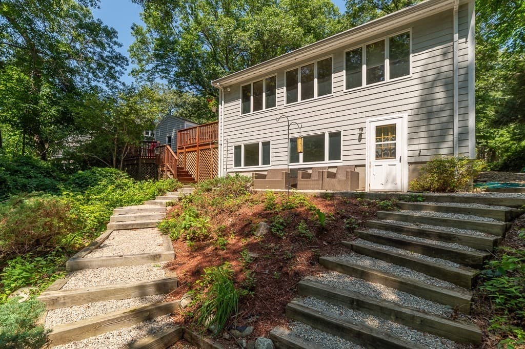 Single Family Residence at 101 Topsfield Road, Wenham MA 01984, Wenham, photo 2 of 40