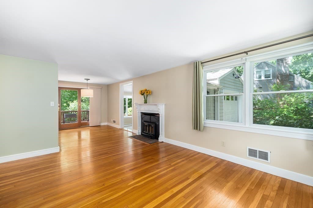Single Family Residence at 101 Topsfield Road, Wenham MA 01984, Wenham, photo 7 of 40