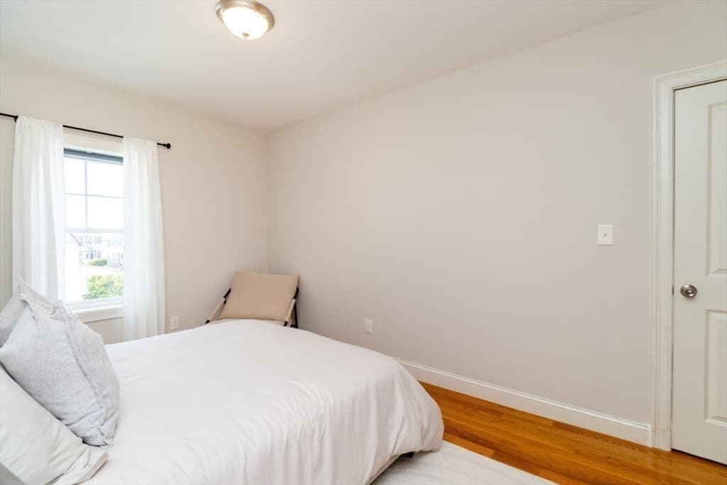 189 Shirley St # 1, Winthrop MA 02152 photo 15