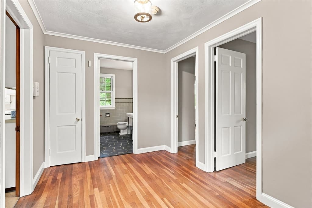 92 Oak Hollow Rd, Springfield MA 01128 photo 7