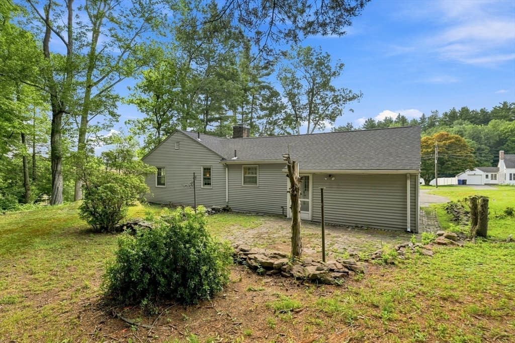 92 Oak Hollow Rd, Springfield MA 01128 photo 36