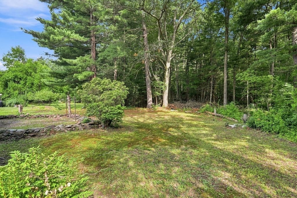 92 Oak Hollow Rd, Springfield MA 01128 photo 41
