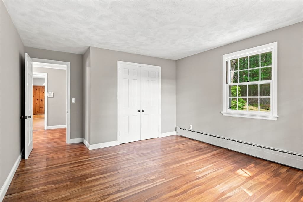 92 Oak Hollow Rd, Springfield MA 01128 photo 18