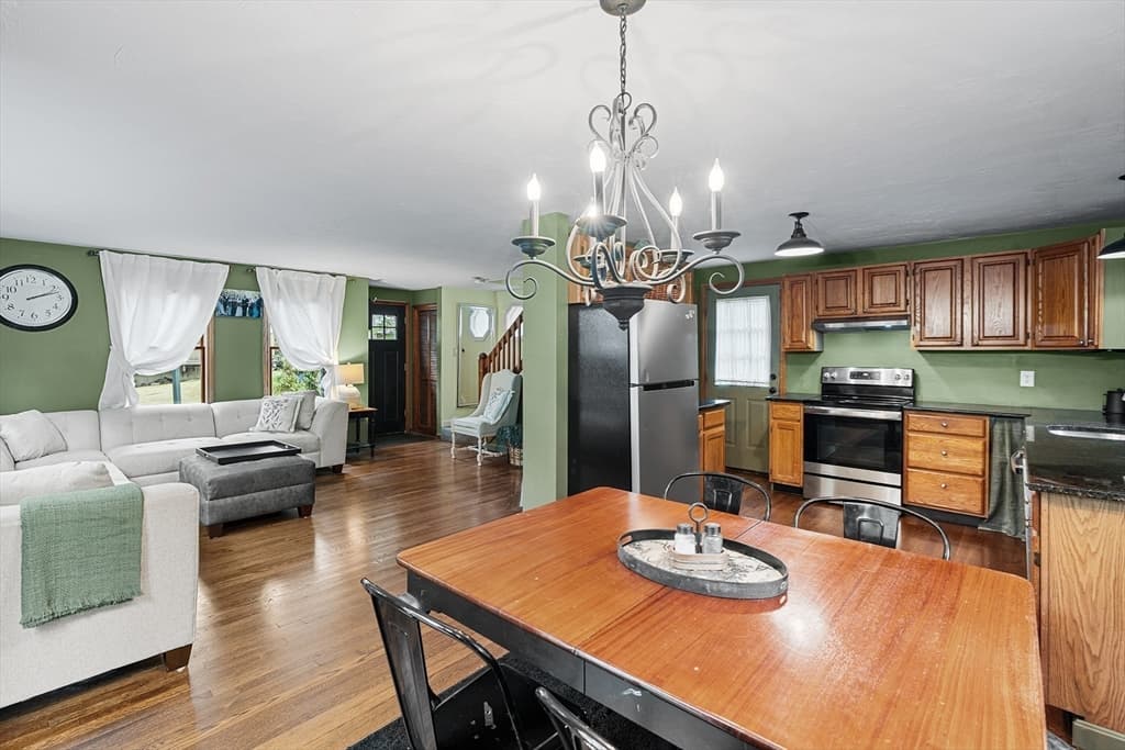 10 Marion Way, Pembroke MA 02359 photo 8