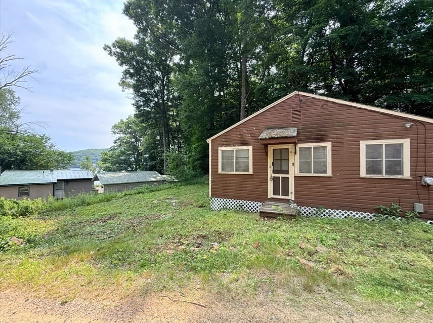 11 Chandler Rd, Holland MA 01521 photo 9