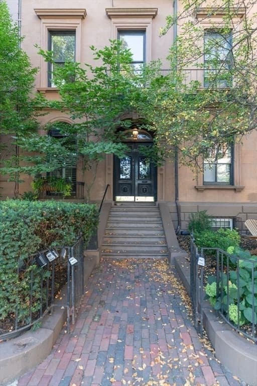 103 Beacon St # 1, Boston MA 02116 photo 18