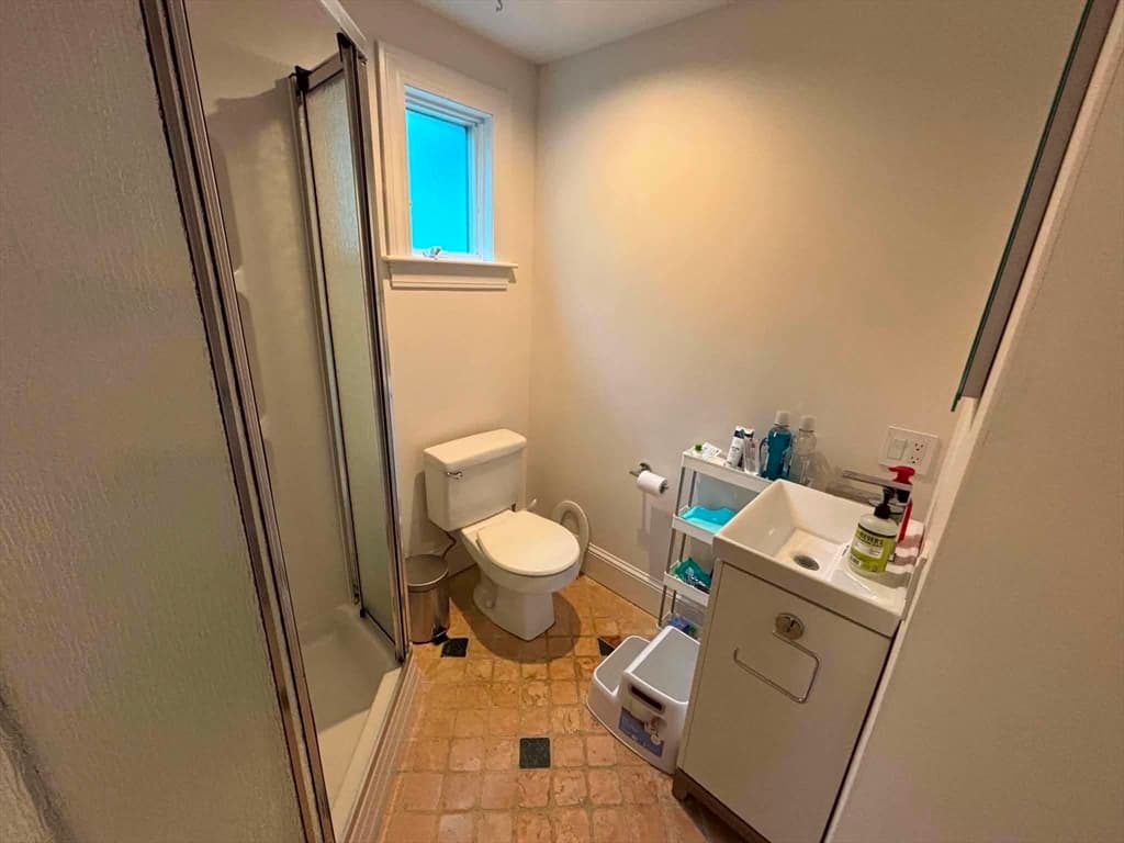 896 East St, Dedham MA 02026 photo 8