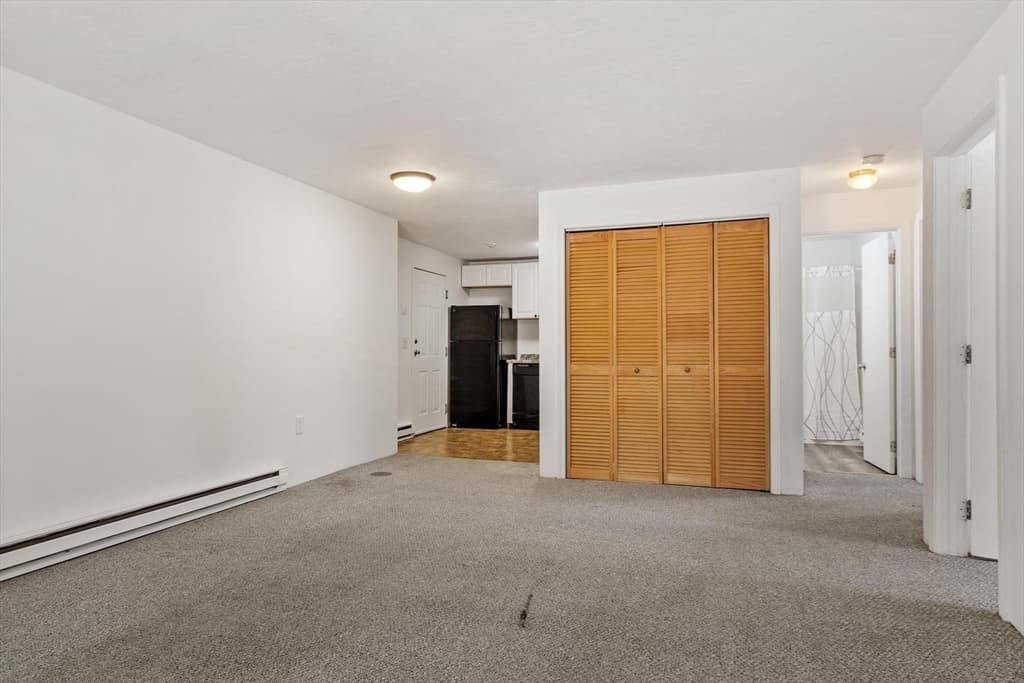 56 Edgeworth # 16, Worcester MA 01605 photo 13