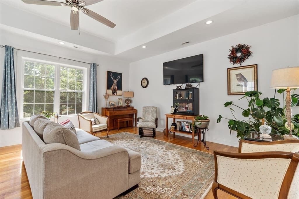 21 Sherwood Dr, Spencer MA 01562 photo 11