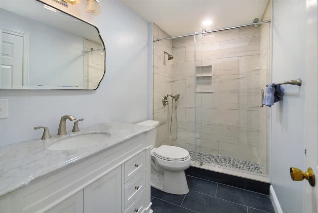 98 Heritage Dr # 98, Tewksbury MA 01876 photo 21