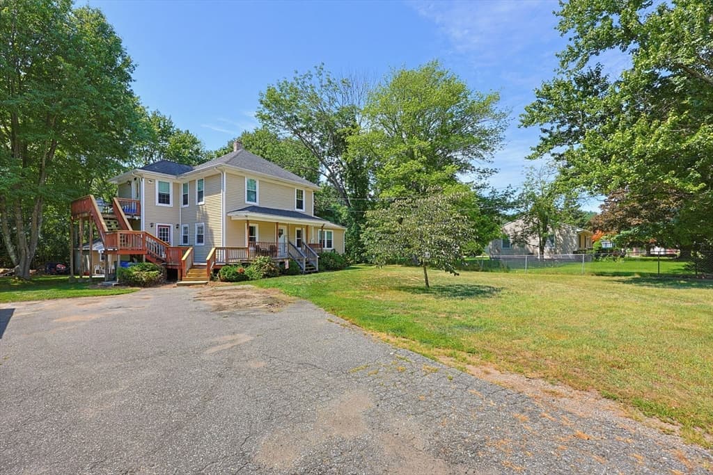 485 Mendon Rd, Attleboro MA 02703 photo 3