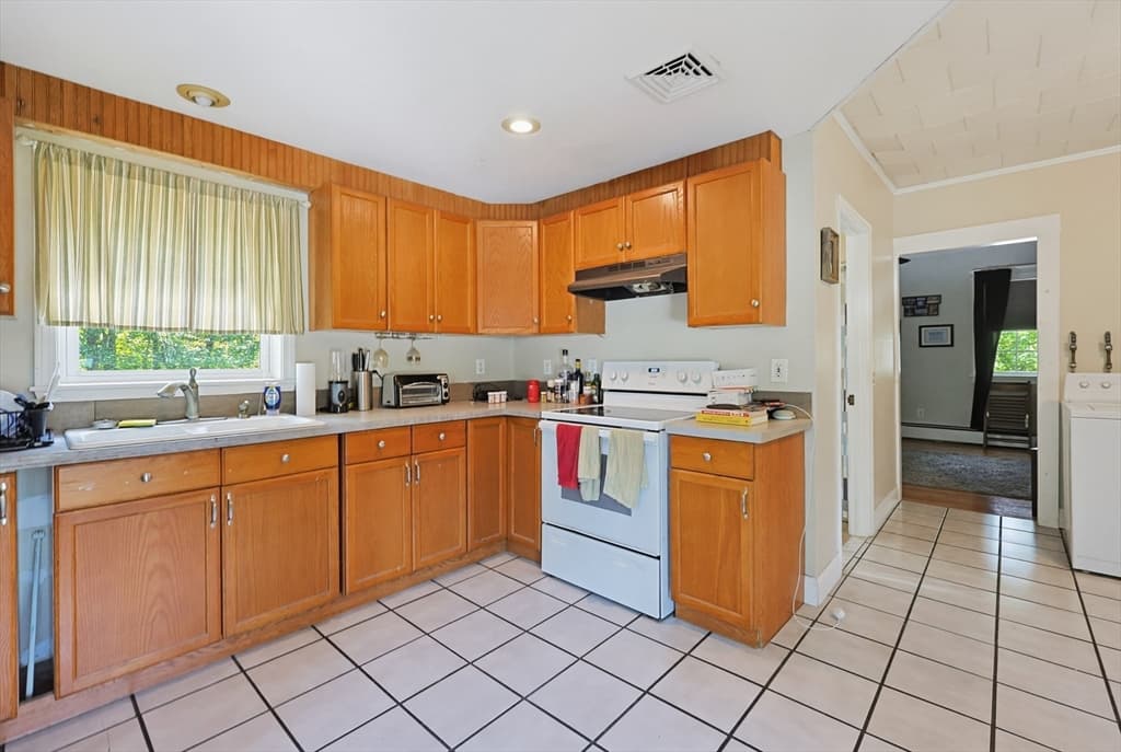 485 Mendon Rd, Attleboro MA 02703 photo 35