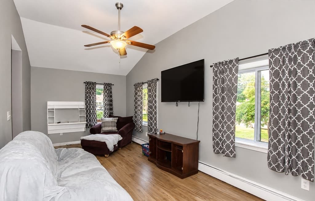 52 Cottage, Enfield CT 06082 photo 26