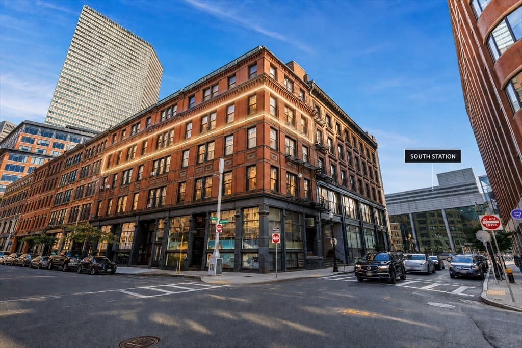 118 South Street, Boston MA 02111