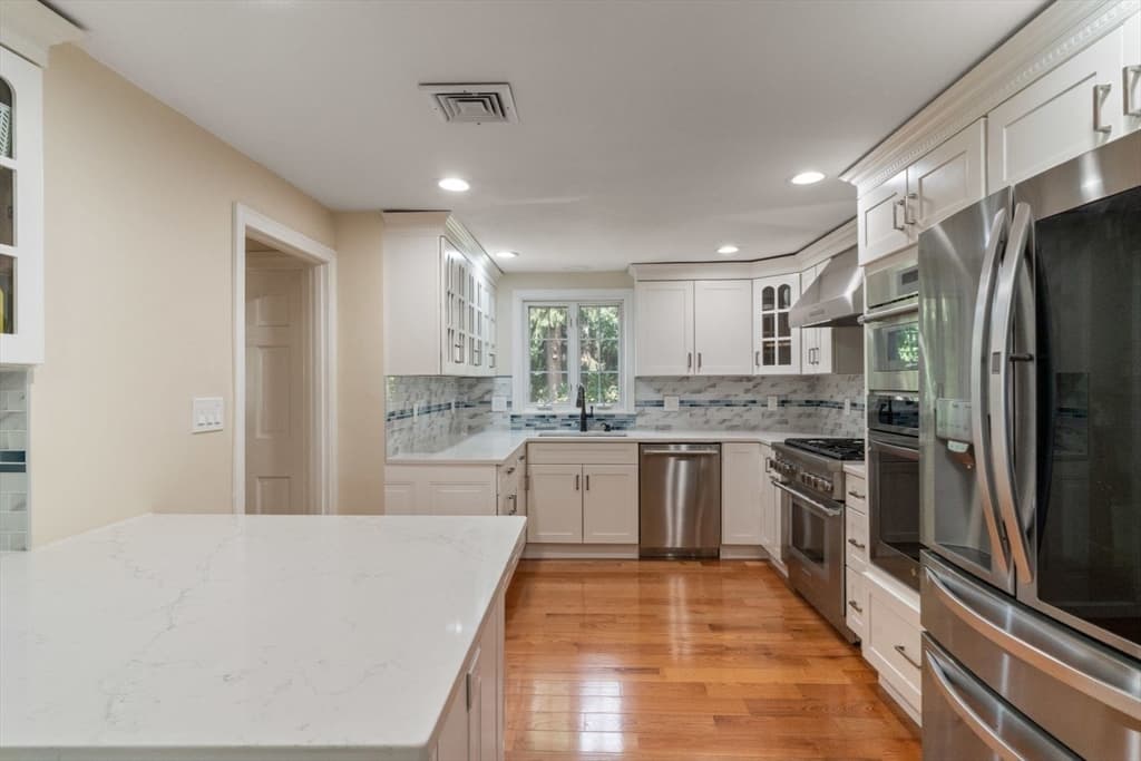 560 Worcester St, Wellesley MA 02481 photo 12