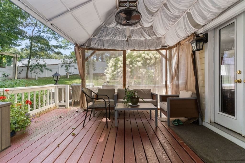560 Worcester St, Wellesley MA 02481 photo 28
