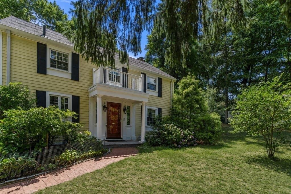 560 Worcester St, Wellesley MA 02481 photo 37