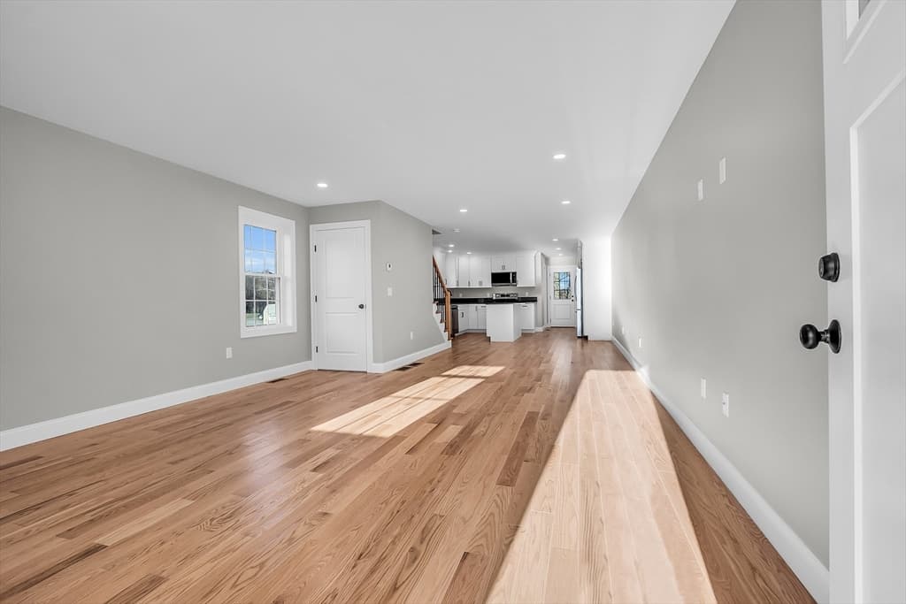 22 New York Street, Worcester MA 01603 photo 7