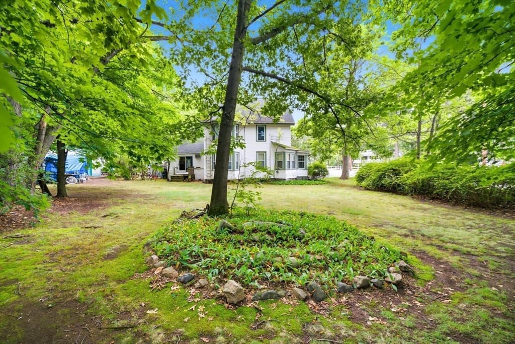 219 Montvale, Woburn MA 01801 photo 6