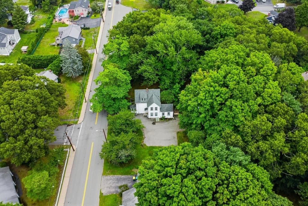 219 Montvale, Woburn MA 01801 photo 12