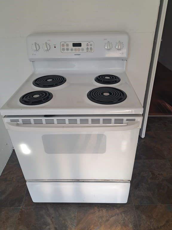 Apartment at 21 Coes St # 3R, Worcester MA 01603, photo 6 of 28