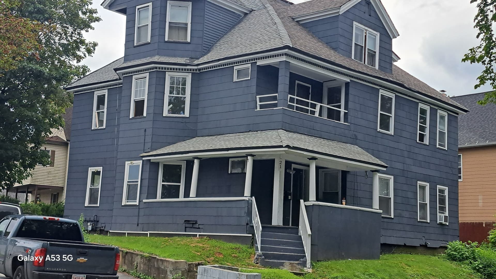 Apartment at 21 Coes St # 3R, Worcester MA 01603, photo 8 of 28