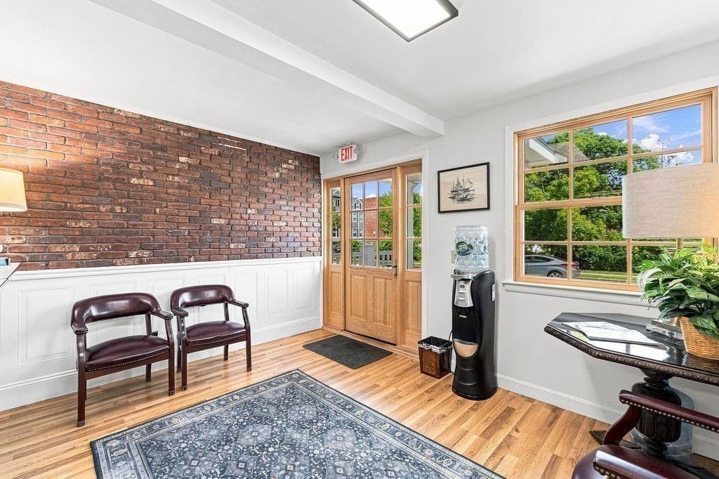 17 Orchard St, New Bedford MA 02740 photo 12