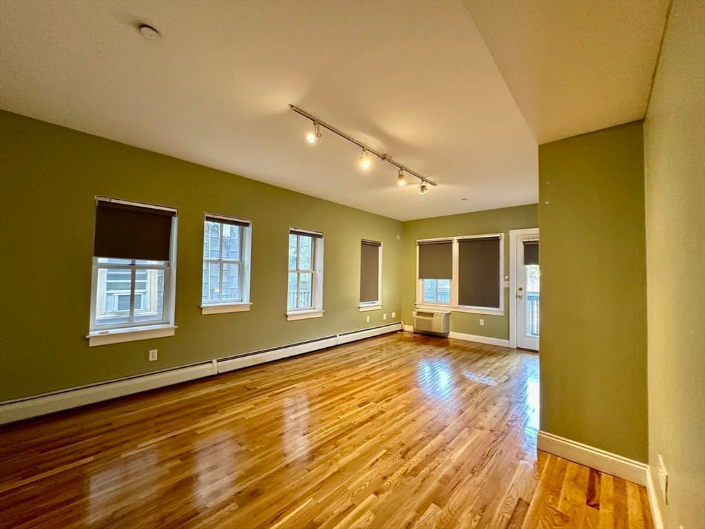 277 River St # 1, Cambridge MA 02139 photo 6
