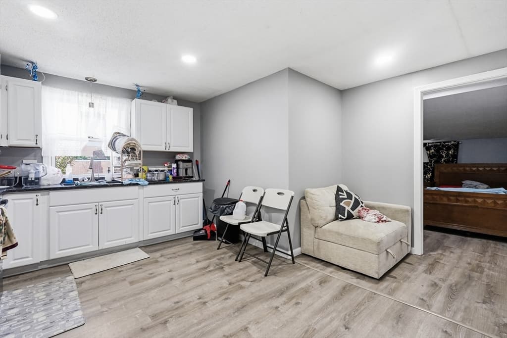 1036 Chicopee St, Chicopee MA 01013 photo 6