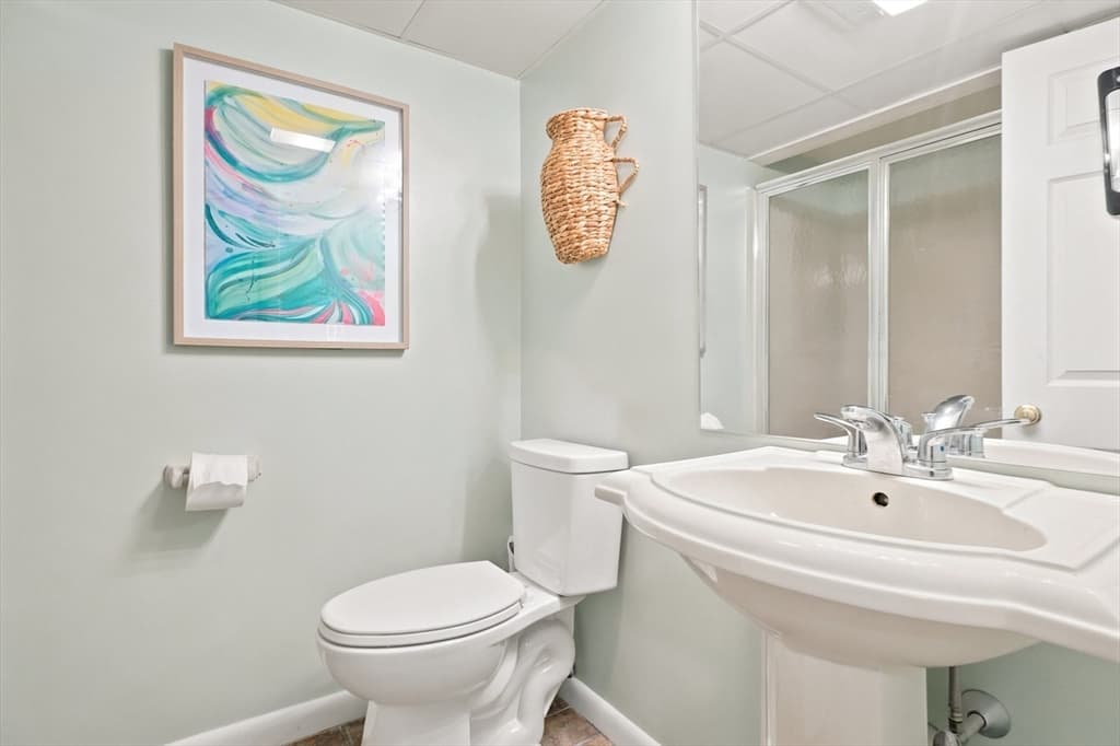 1002 Pine Brook Dr # 20, Peabody MA 01960 photo 30