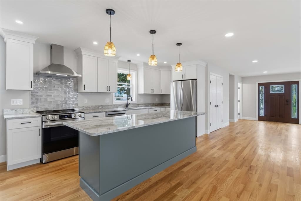 81 Derby Road, Revere MA 02151 photo 12