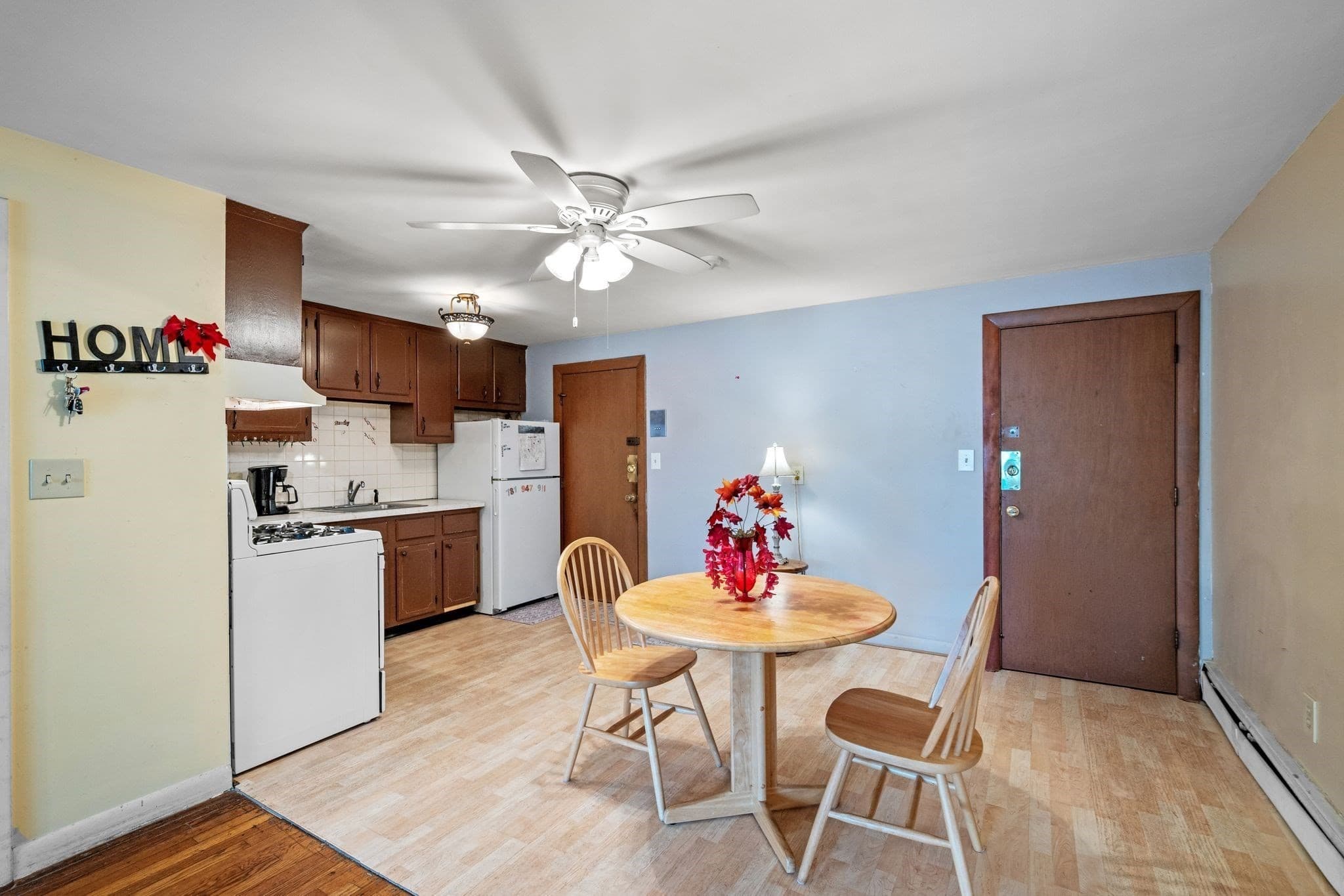 Condominium at 100 Magnolia Ave # 22, Lynn MA 01904, Lynn, photo 13 of 23