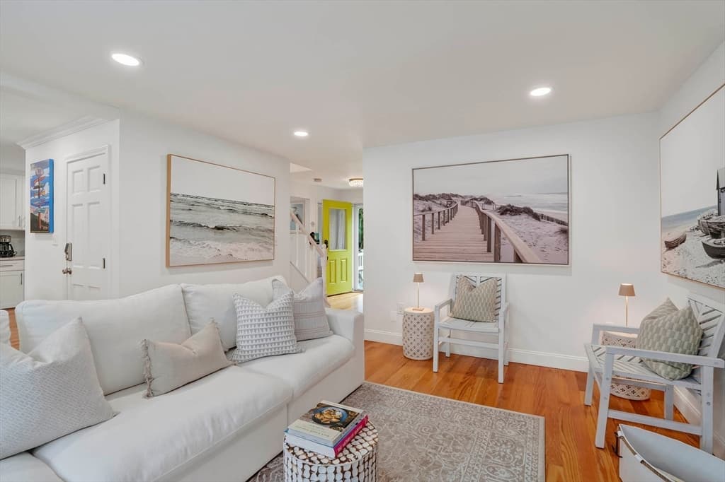 105 Whalers Walk, Edgartown MA 02539 photo 7