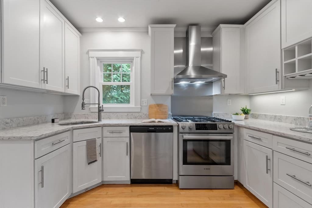 Single Family Residence at 621 High St, Medford MA 02155, Medford, photo 4 of 38
