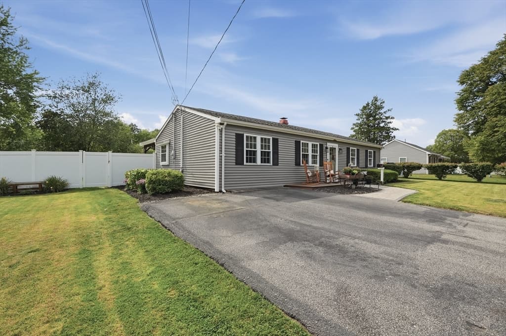 Single Family Residence at 257 Homeland Drive, Whitman MA 02382, Whitman, photo 2 of 41