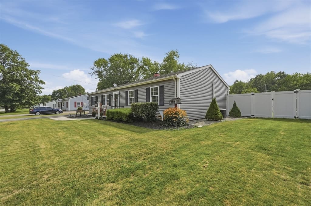 Single Family Residence at 257 Homeland Drive, Whitman MA 02382, Whitman, photo 3 of 41