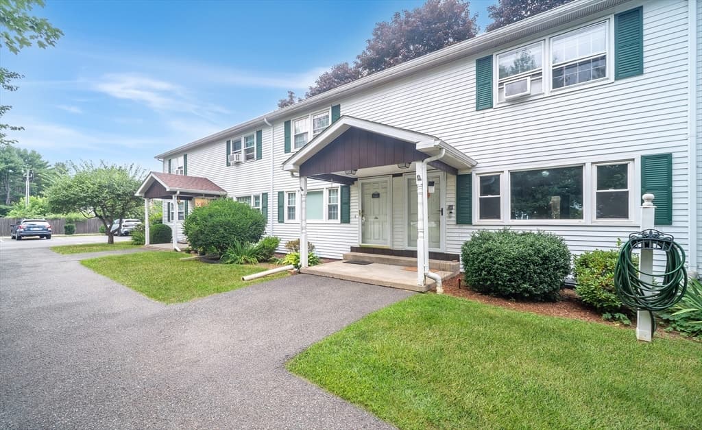 8 Keegan, Greenfield MA 01301
