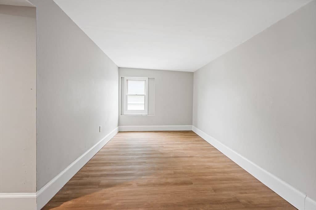 4 Pollard Ave, Lowell MA 01850 photo 27