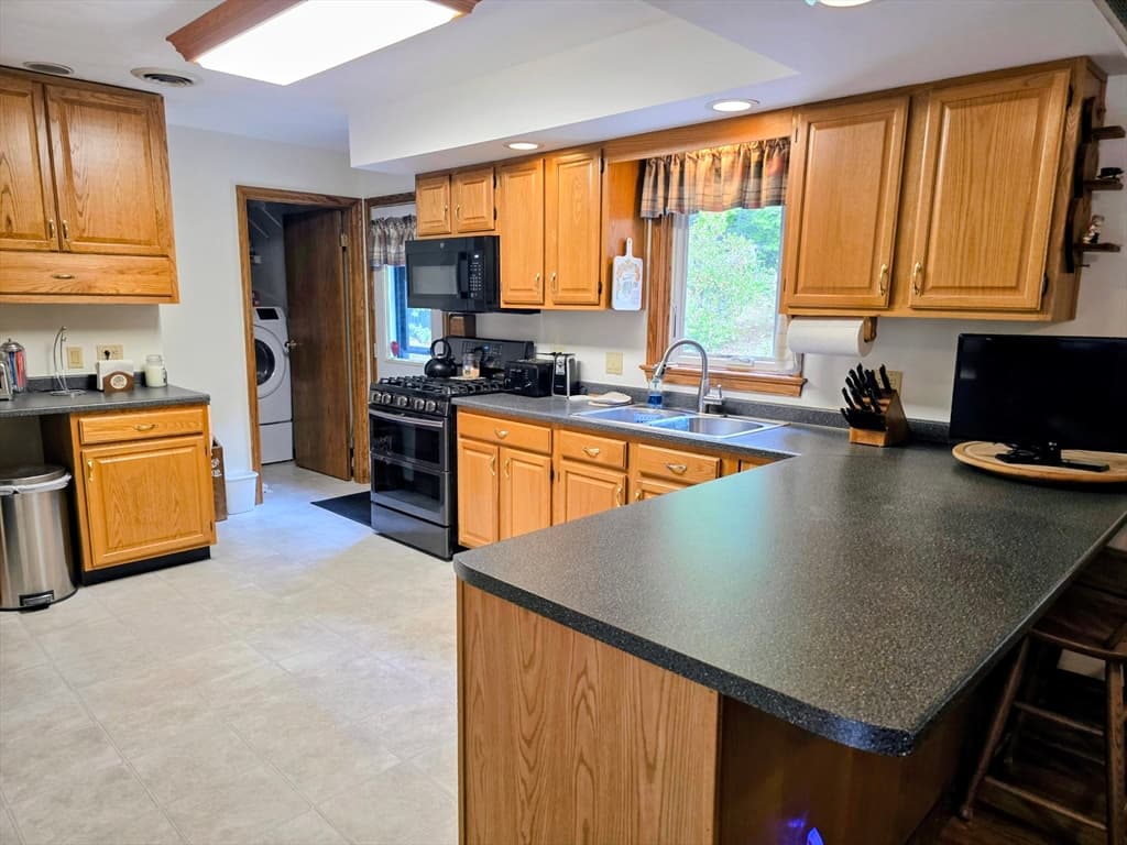 388 Sherbert Rd, Ashburnham MA 01430 photo 8