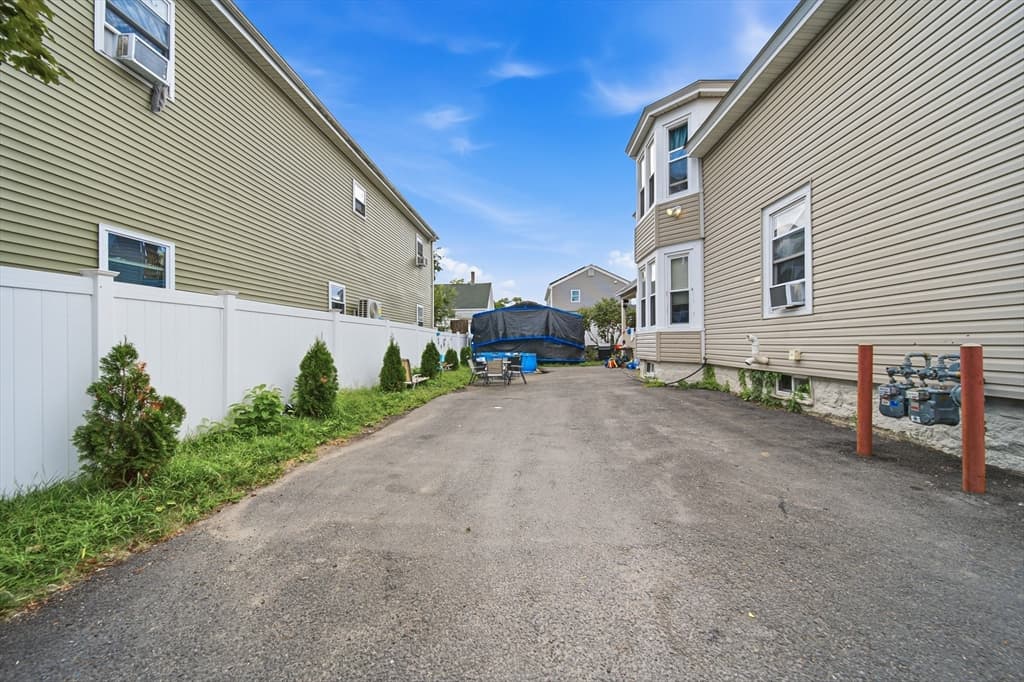 48 Washington St, Lawrence MA 01841 photo 27