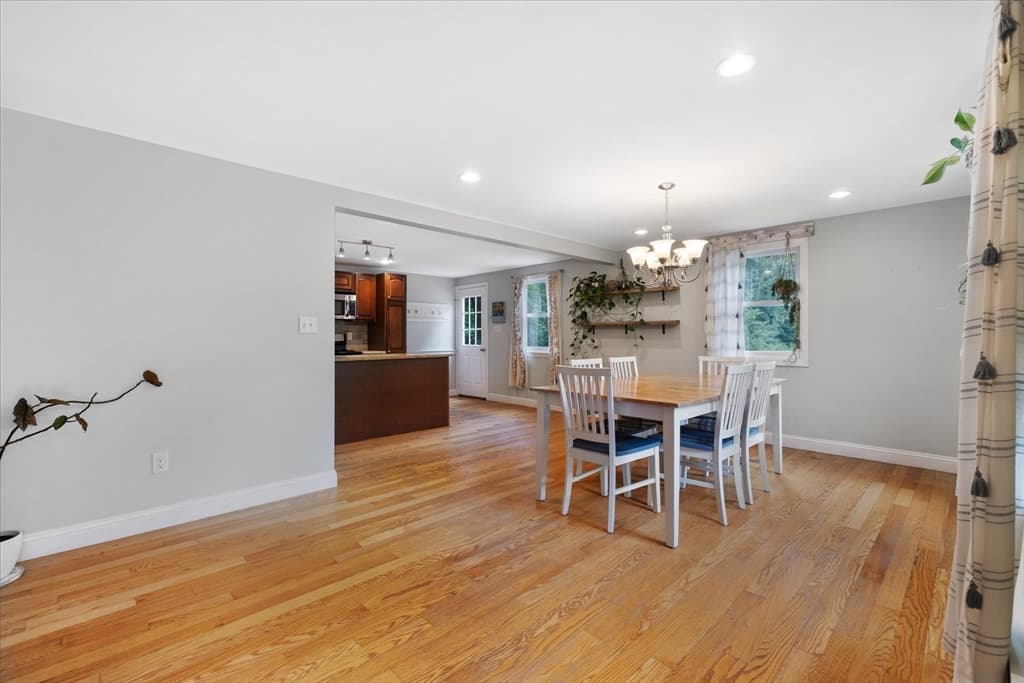 140 Burrage St, Lunenburg MA 01462 photo 13
