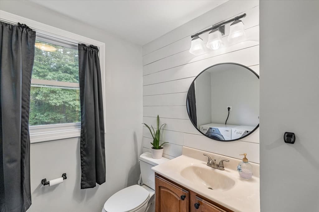 140 Burrage St, Lunenburg MA 01462 photo 19
