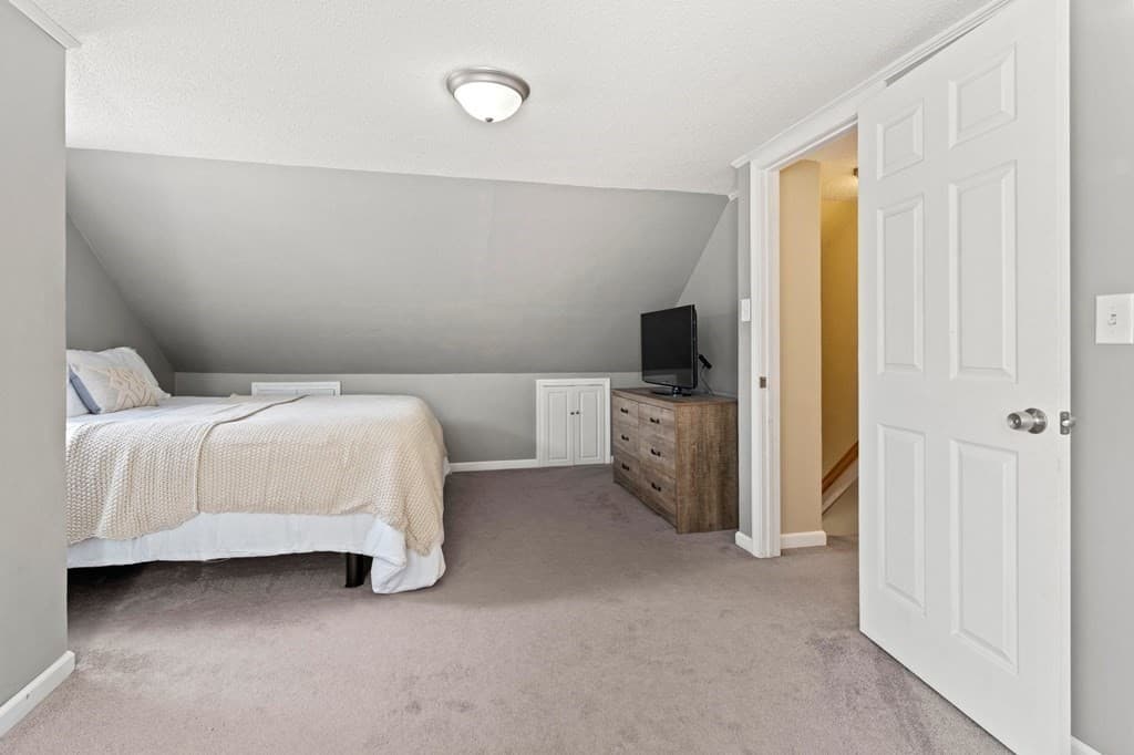 78 Laurie Ave, South Hadley MA 01075 photo 31
