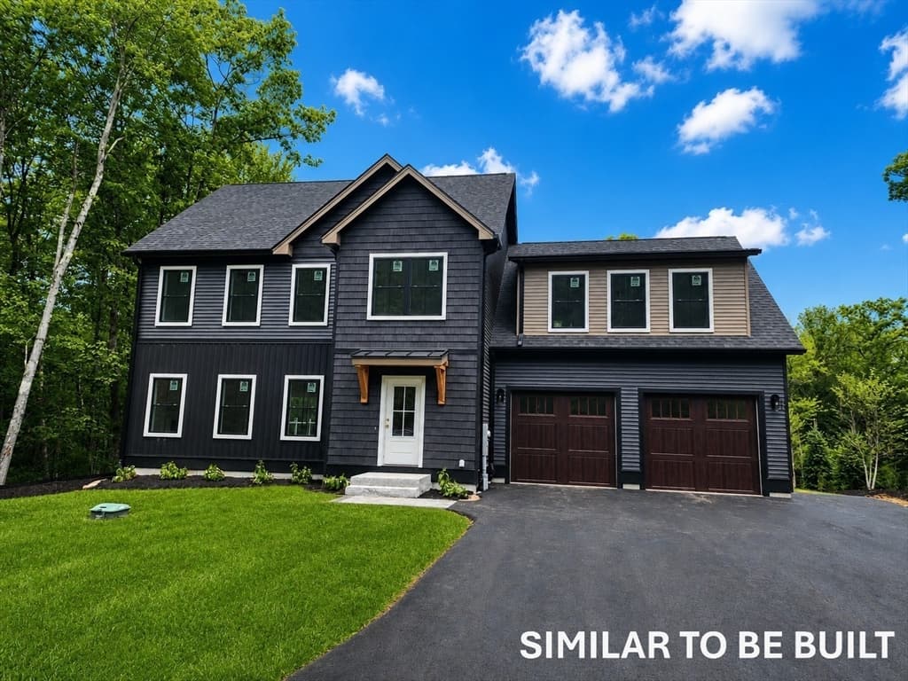 81 Willard Rd, Ashburnham MA 01430