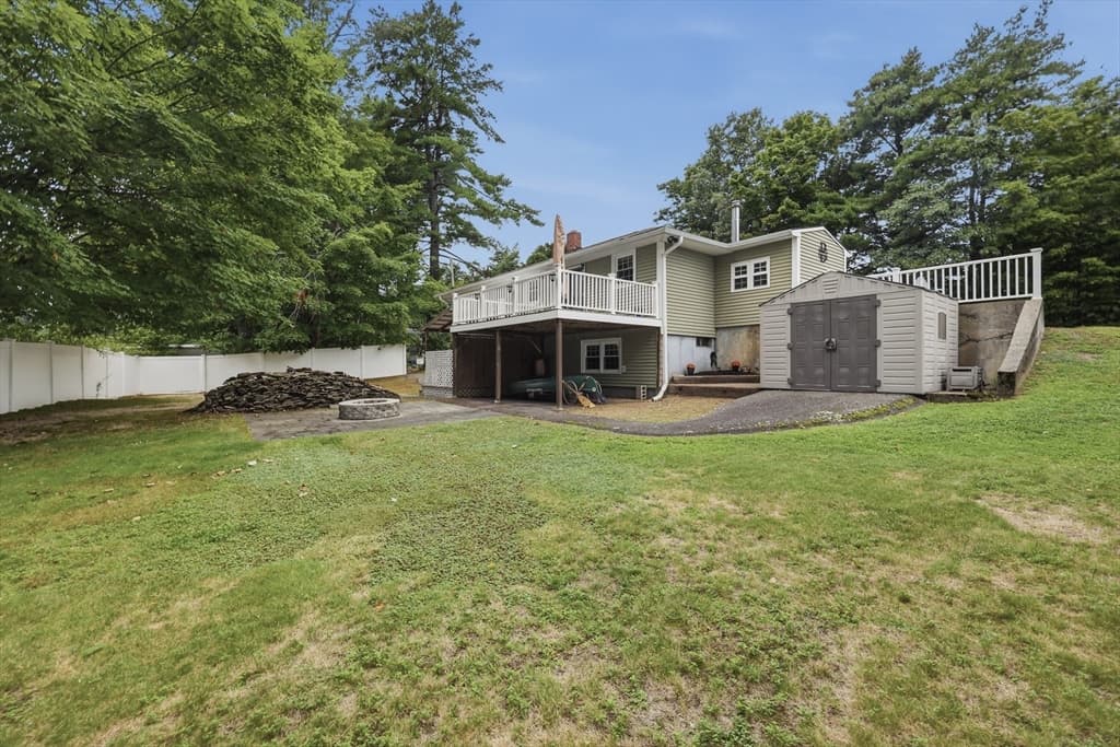 4 Olive Dr, Leominster MA 01453 photo 32