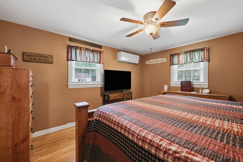 4 Olive Dr, Leominster MA 01453 photo 15
